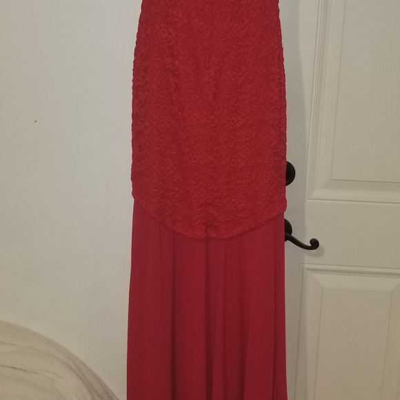 Prom/ Evening Gown - Picture 3 of 4